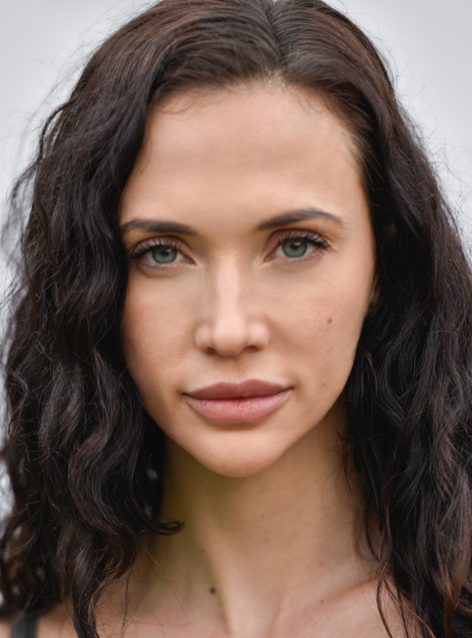 Stephanie T | Female model | Source Models model agency | 238065