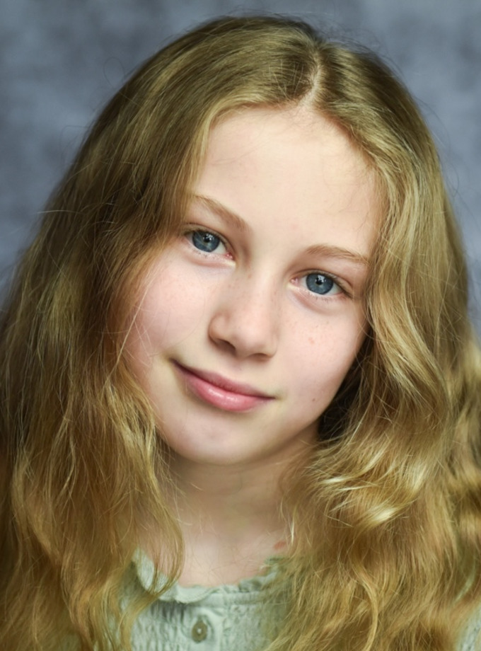 Lily T | Child model | Source Models model agency | 227053