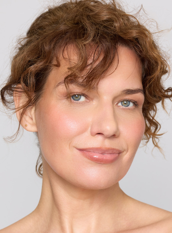 Monica Z | Female model | Source Models model agency | 257473