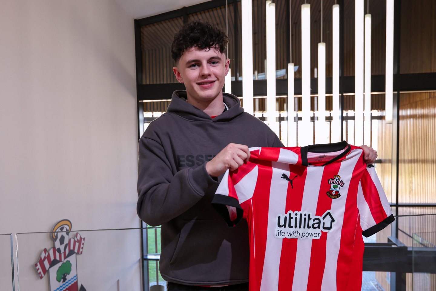 CM luke hawe pre academy signing 09 egjv8u