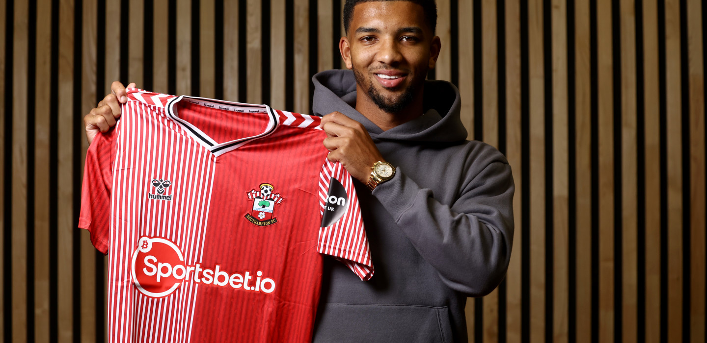 Holgate signs Saints loan deal | Article | Southampton FC Official Site