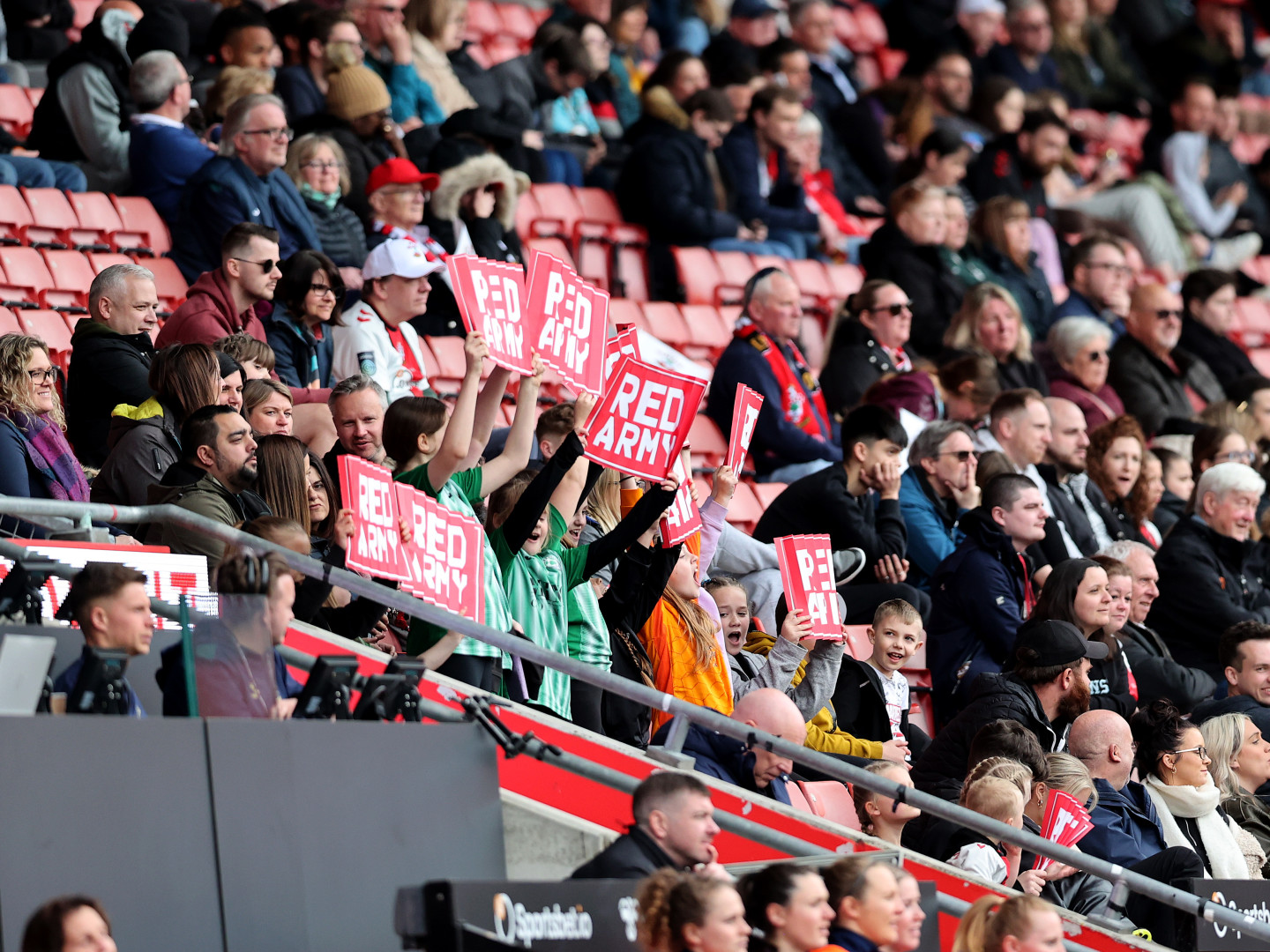 2022-23/Women/Matchdays/20230416 Southampton v London City/IF_Southampton_London_City_044_xg2brq