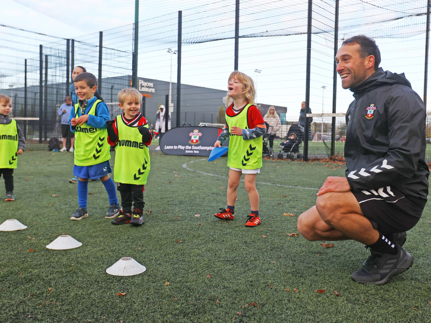 2023-24/Football Development/20221119_SaintsTots_063_oizyyp