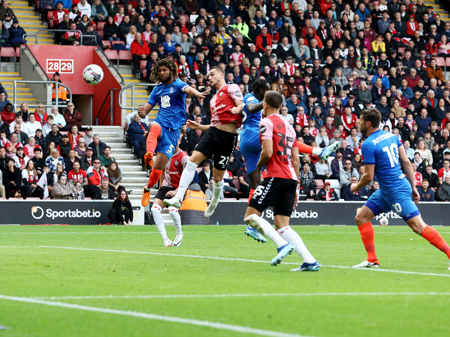 2023-24/Matchdays/20231028 Southampton vs Birmingham City/MW_Southampton_BirminghamCity_085_to6dap