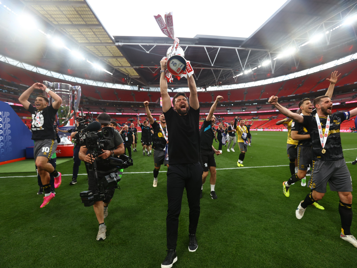 2023-24/Matchdays/20240526 Leeds vs Southampton Play-off Final/MW_Leeds_Southampton_PlayoffFinal_196_abu95d