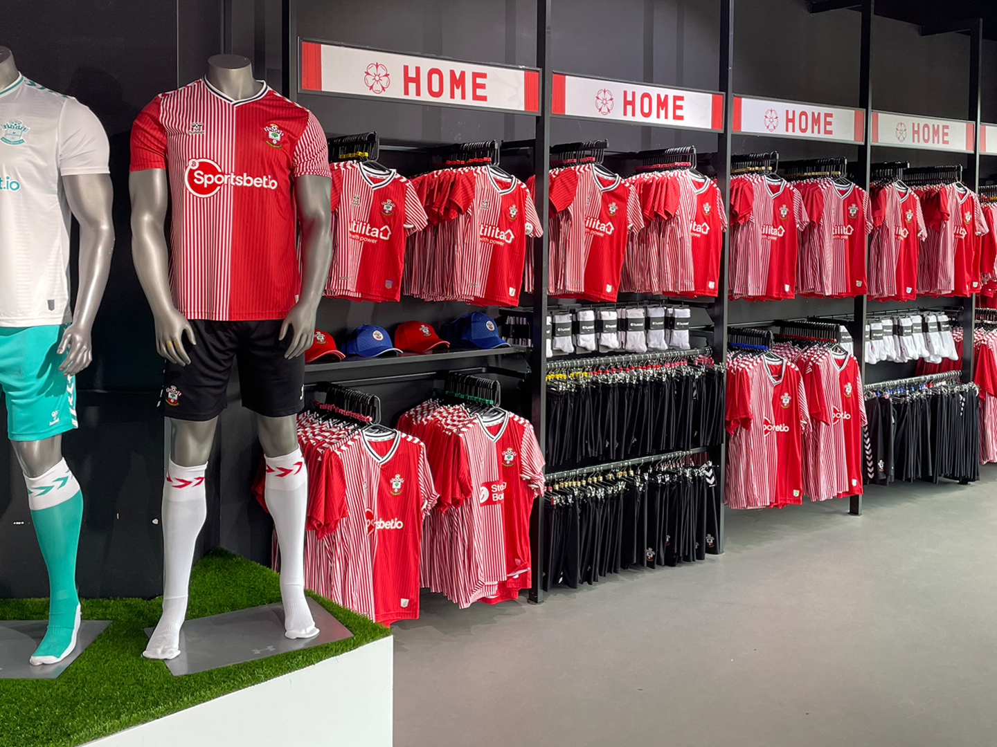 2023-24/Other/Saints_Store_zfj9xo