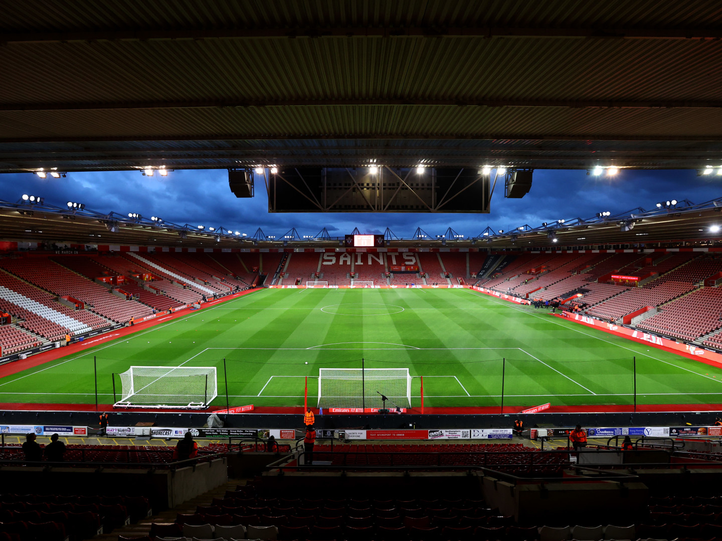2023-24/Other/Stadiums/Southampton_St_Mary_s_Stadium_Night_ttxcnk