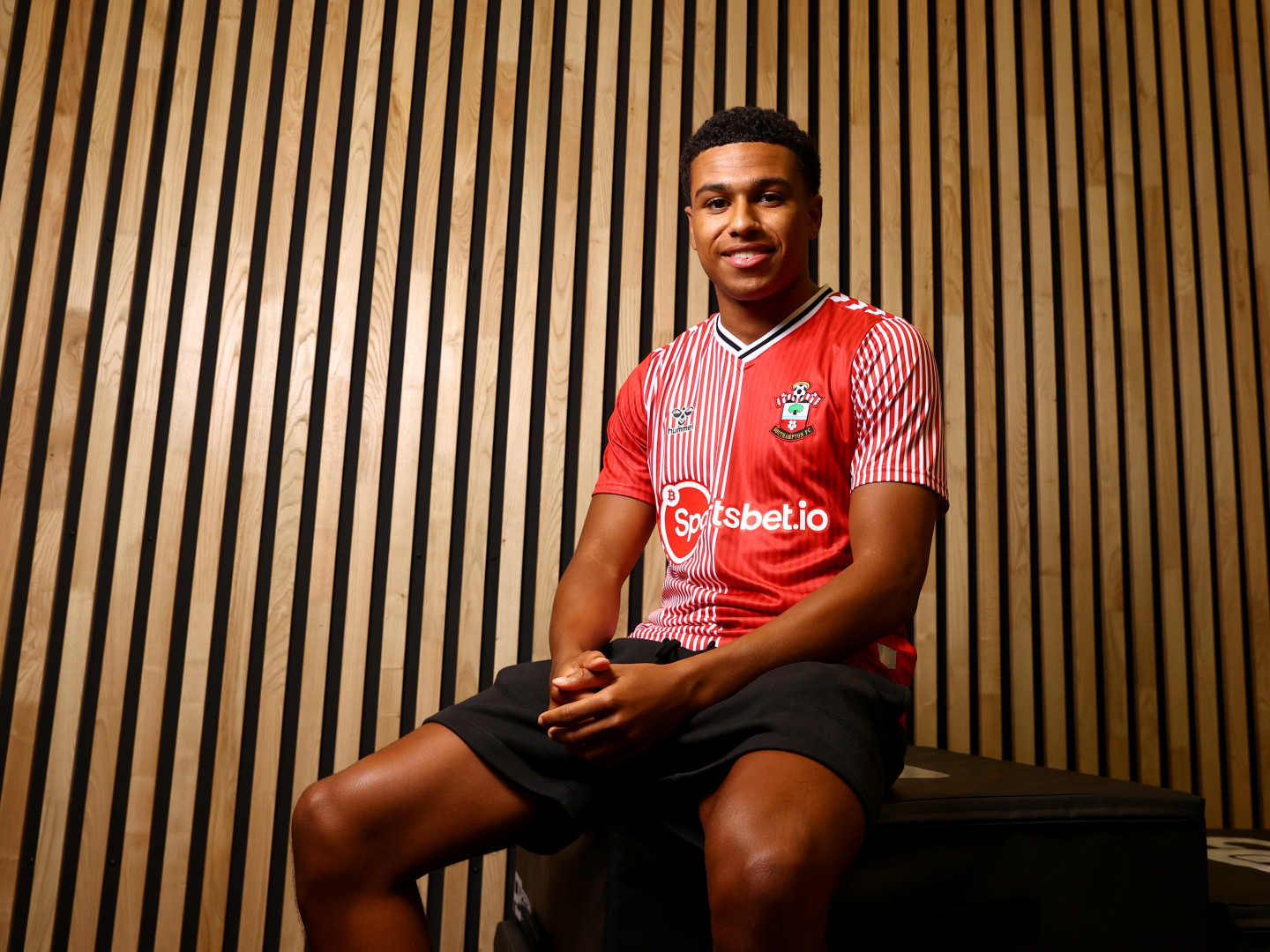 2023-24/Signings/Shea Charles/20230710_SheaCharles_053_xg0ur7