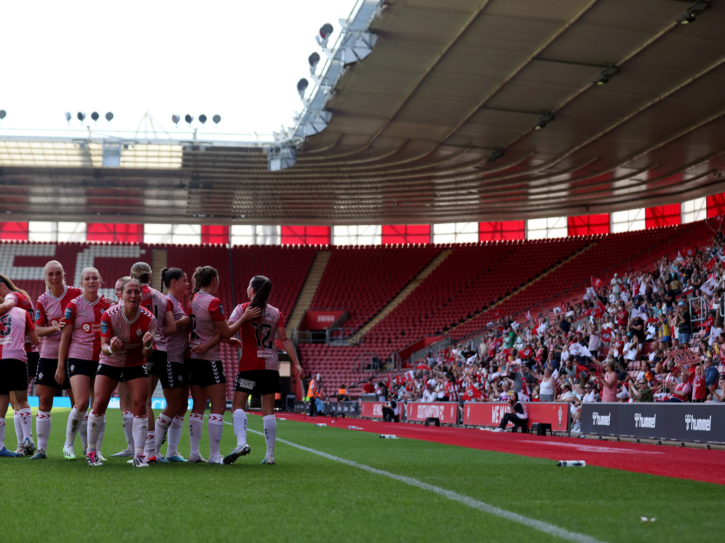 2023-24/Women's Team/Barclays Women's Championship/Blackburn (H)/Gallery/IF_SouthamptonW_Blackburn_117_rinhot
