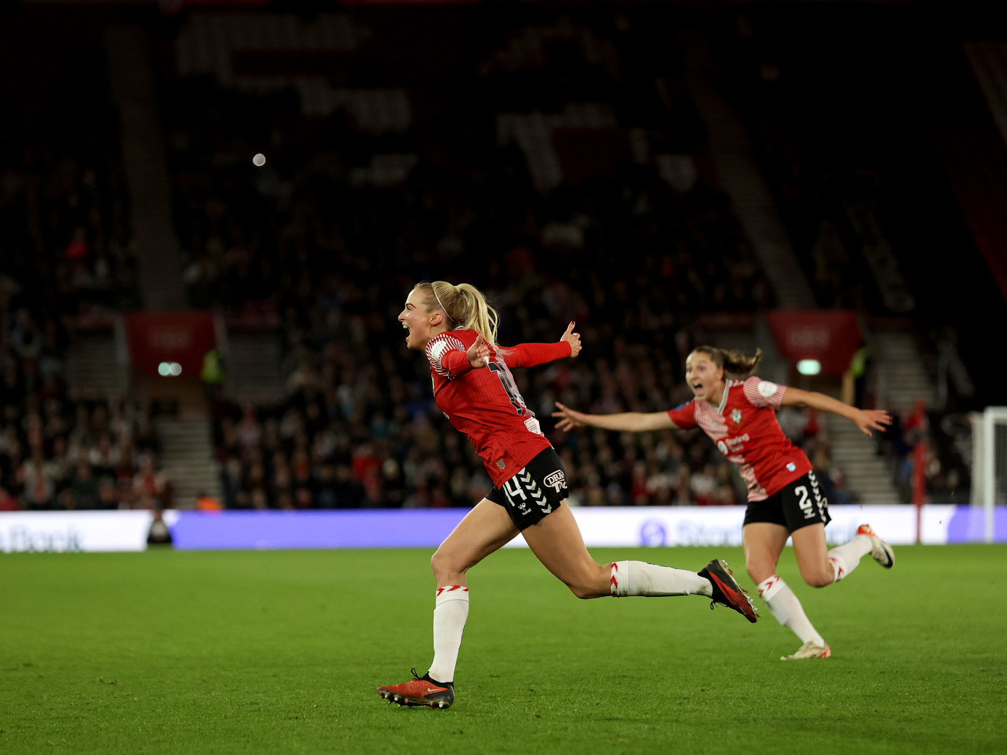 2023-24/Women's Team/Continental Cup/Arsenal (H)/Gallery/20231123_Southampton_Arsenal_064_nrd5jz