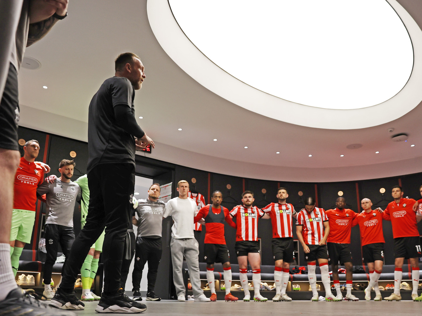 Report: Saints denied comeback as Wolves win | Southampton FC Official Site