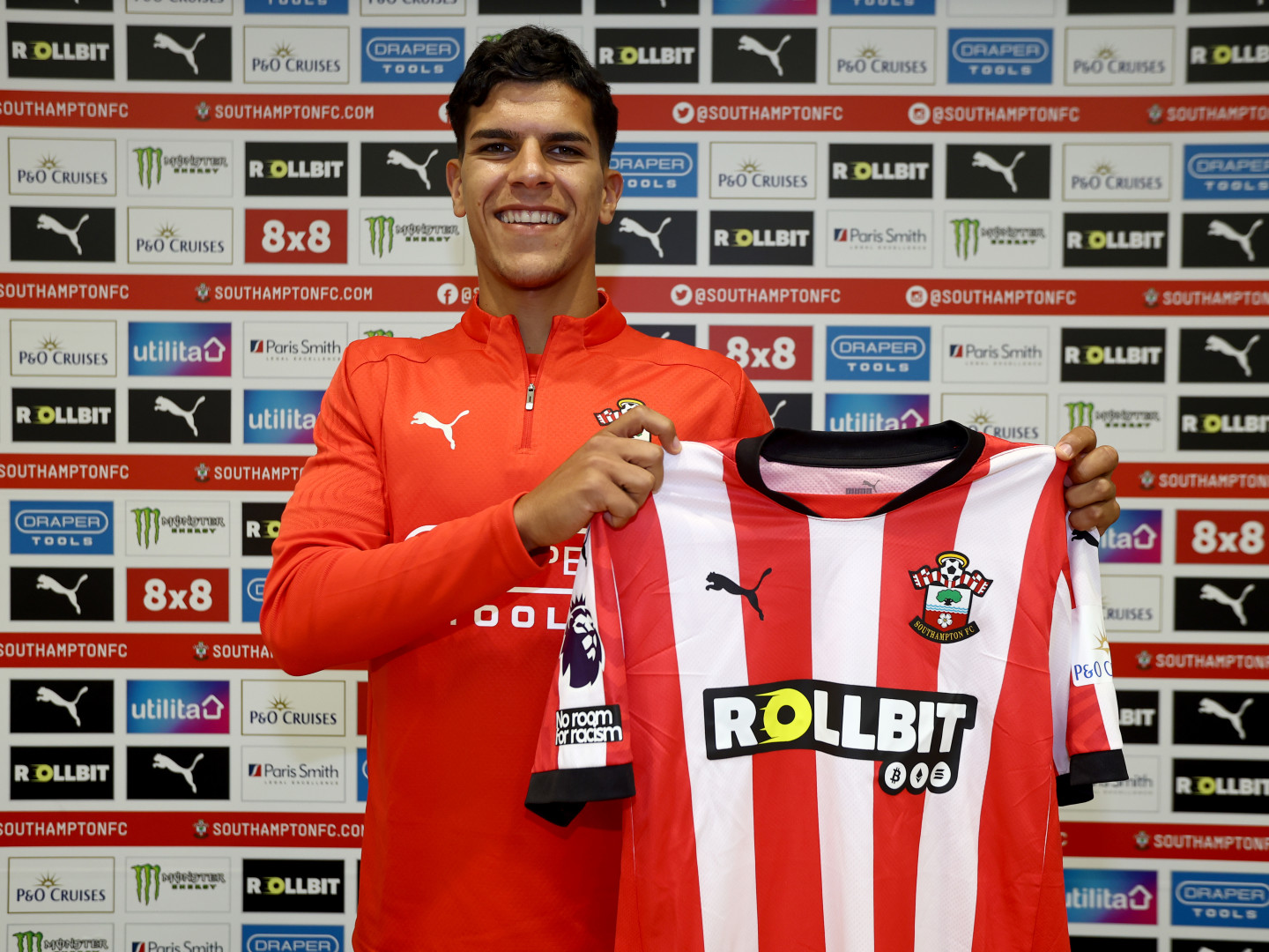 2024-25/Signings/Mateus Fernandes/20240819_MateusFernandes_008_w7vrbs