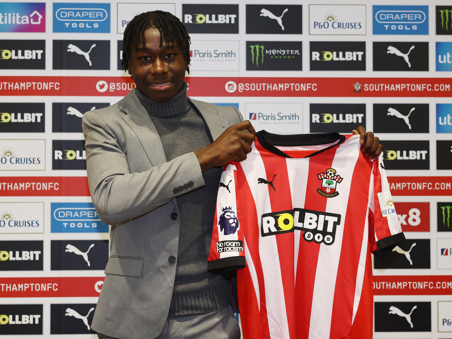 2024-25/U18s/Signings/Moses Sesay/20250106_MosesSesay_013_c1yzwb