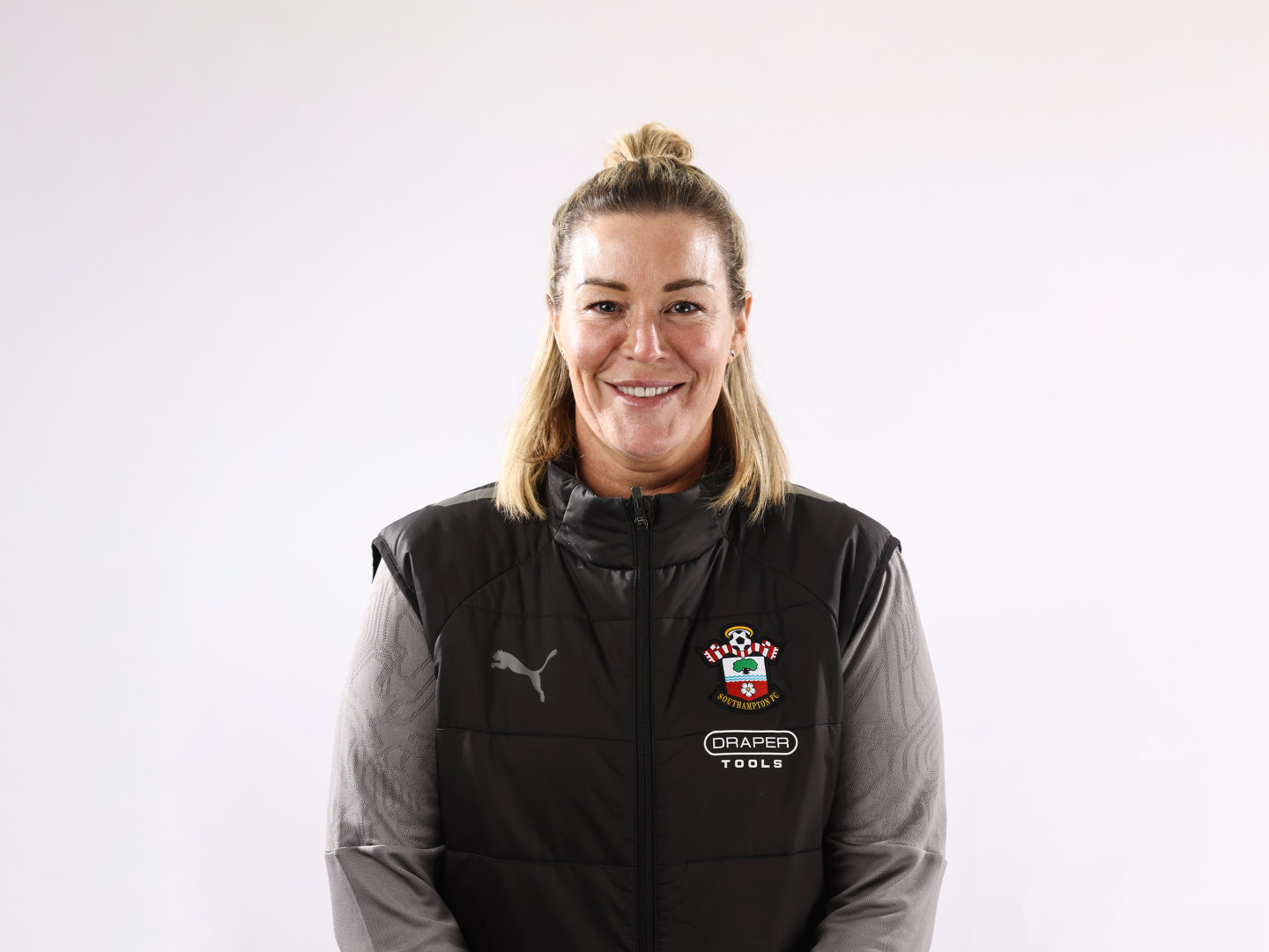 2024-25/Women's Team/Signings/Emma Byrne/Southampton_FC_Emma_Byrne_v2_zr6m9b