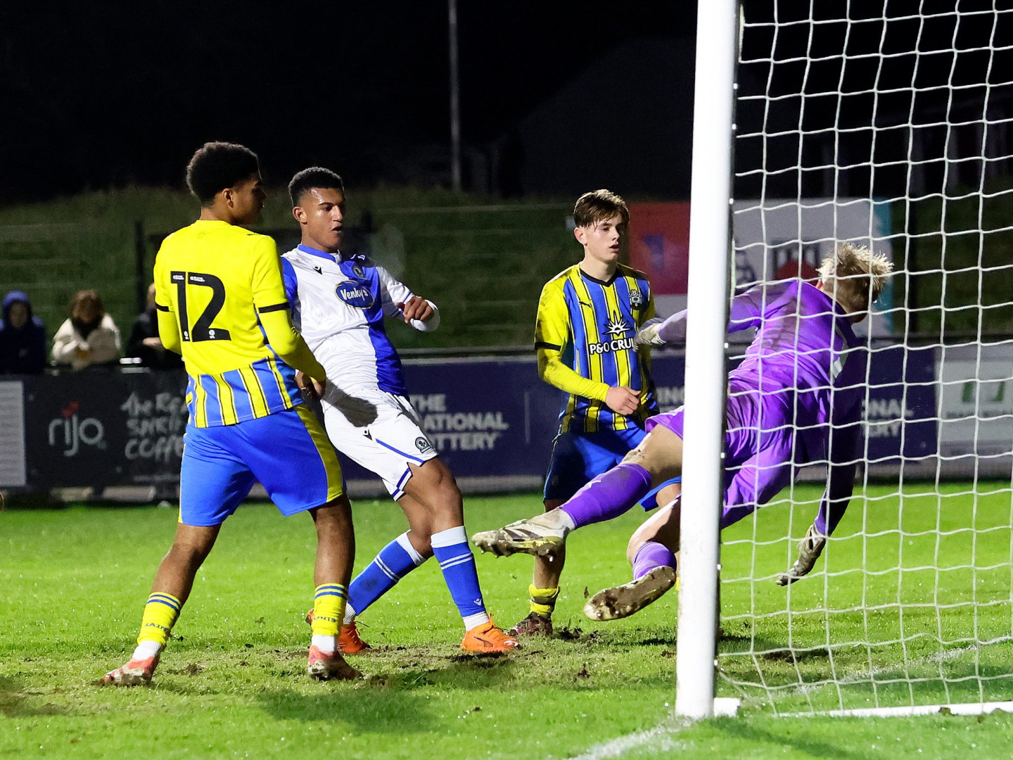 2025-26/U18s/Matchdays/20251212 Blackburn Rovers vs Southampton FAYC/FAYC_Rovers_zq1v7u