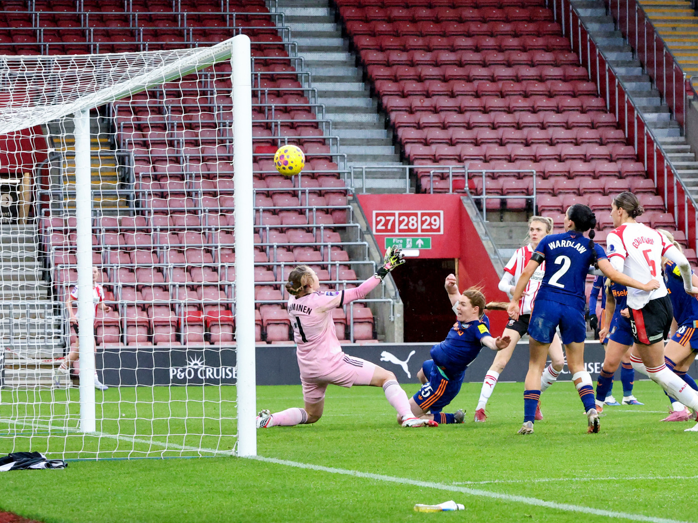 2025-26/Women's Team/Matches/20260208 Southampton vs Newcastle/CM_newc_utd_073_cbeoxj