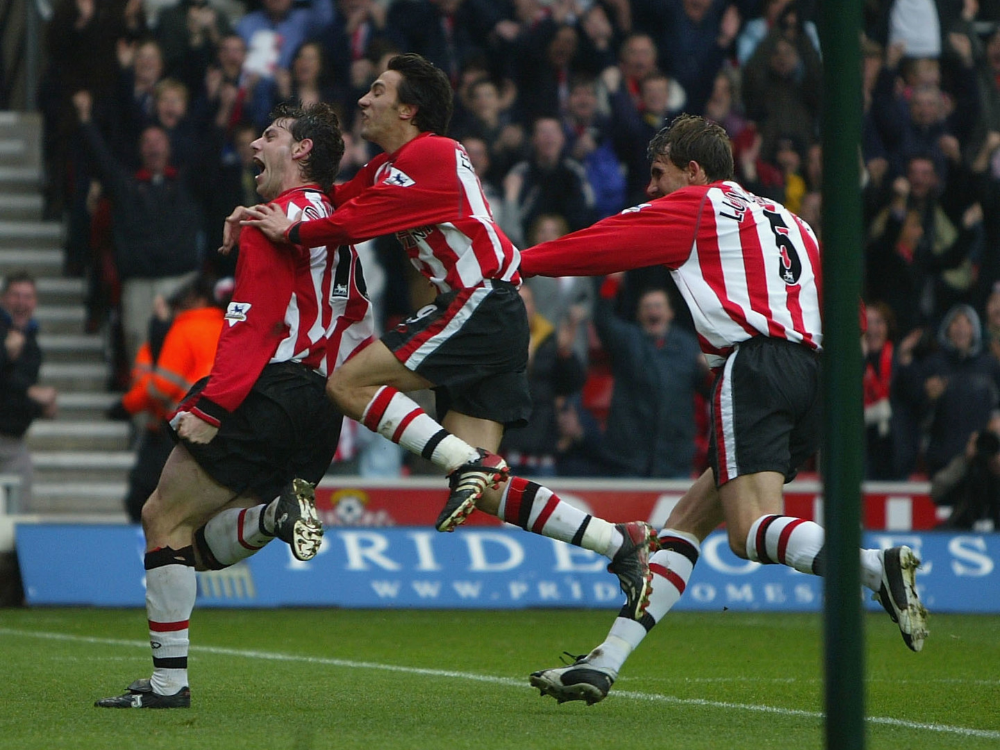 Archive/Delap_Tottenham_celebration_dups1e