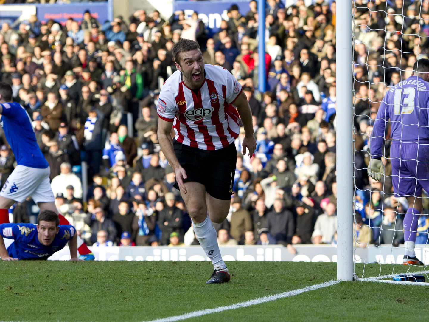 Archive/Lambert_Pompey_goal_onlsbd