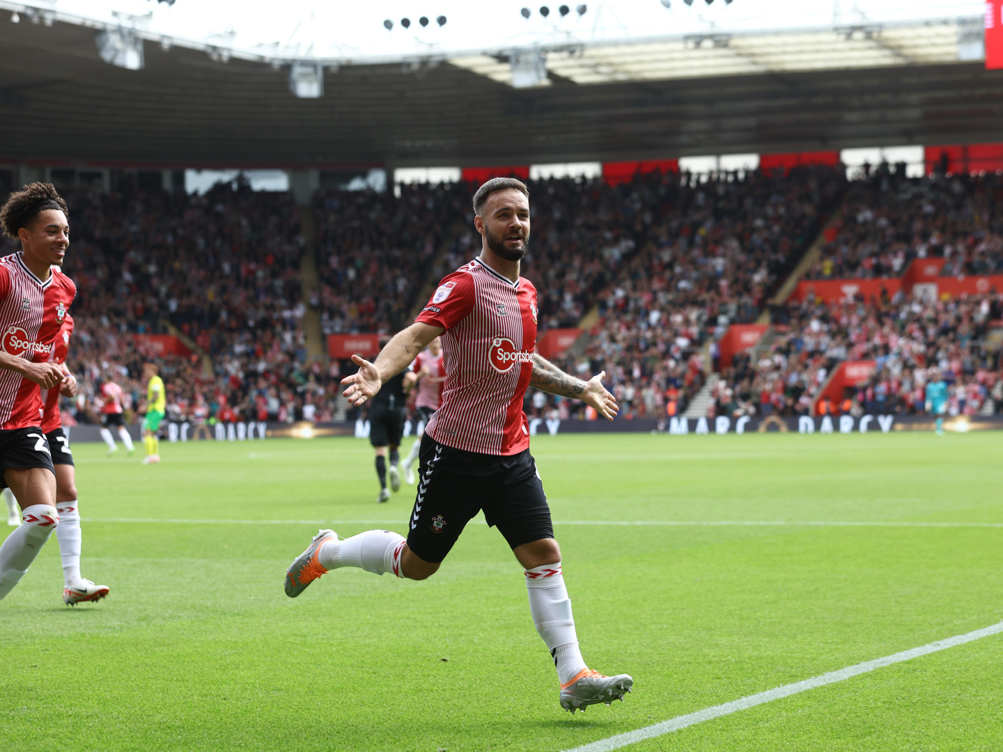 Live Matchday Images/2023-24/20230812 Southampton vs Norwich/106A7451_ivb59z