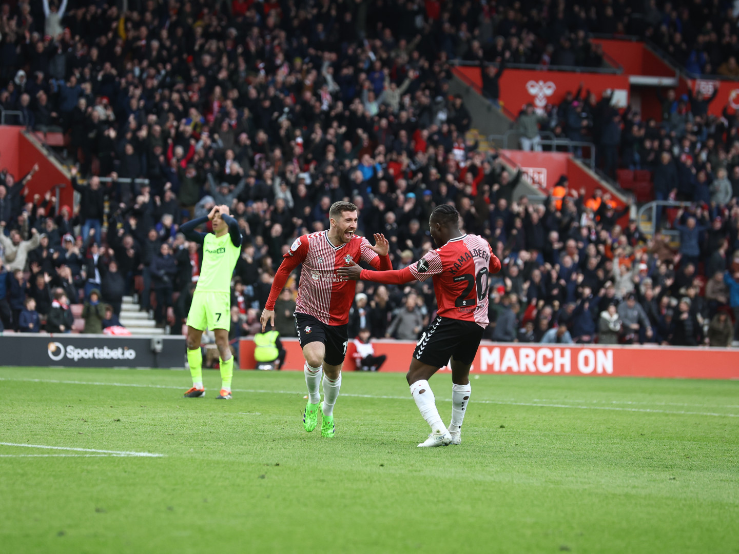Live Matchday Images/2023-24/20240309 Southampton vs Sunderland/106A7214_p9y37n