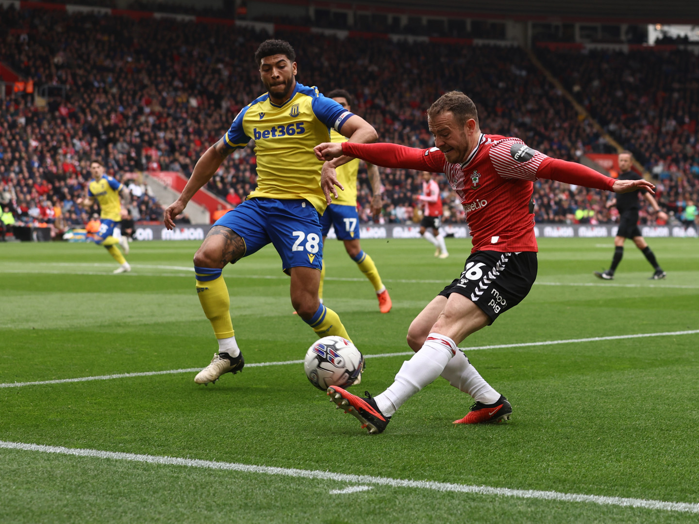 Live Matchday Images/2023-24/20240427 Southampton vs Stoke/106A2290_364ad530-537f-45e0-8a4d-3a75187231fc_20240427033412_mz8ho3