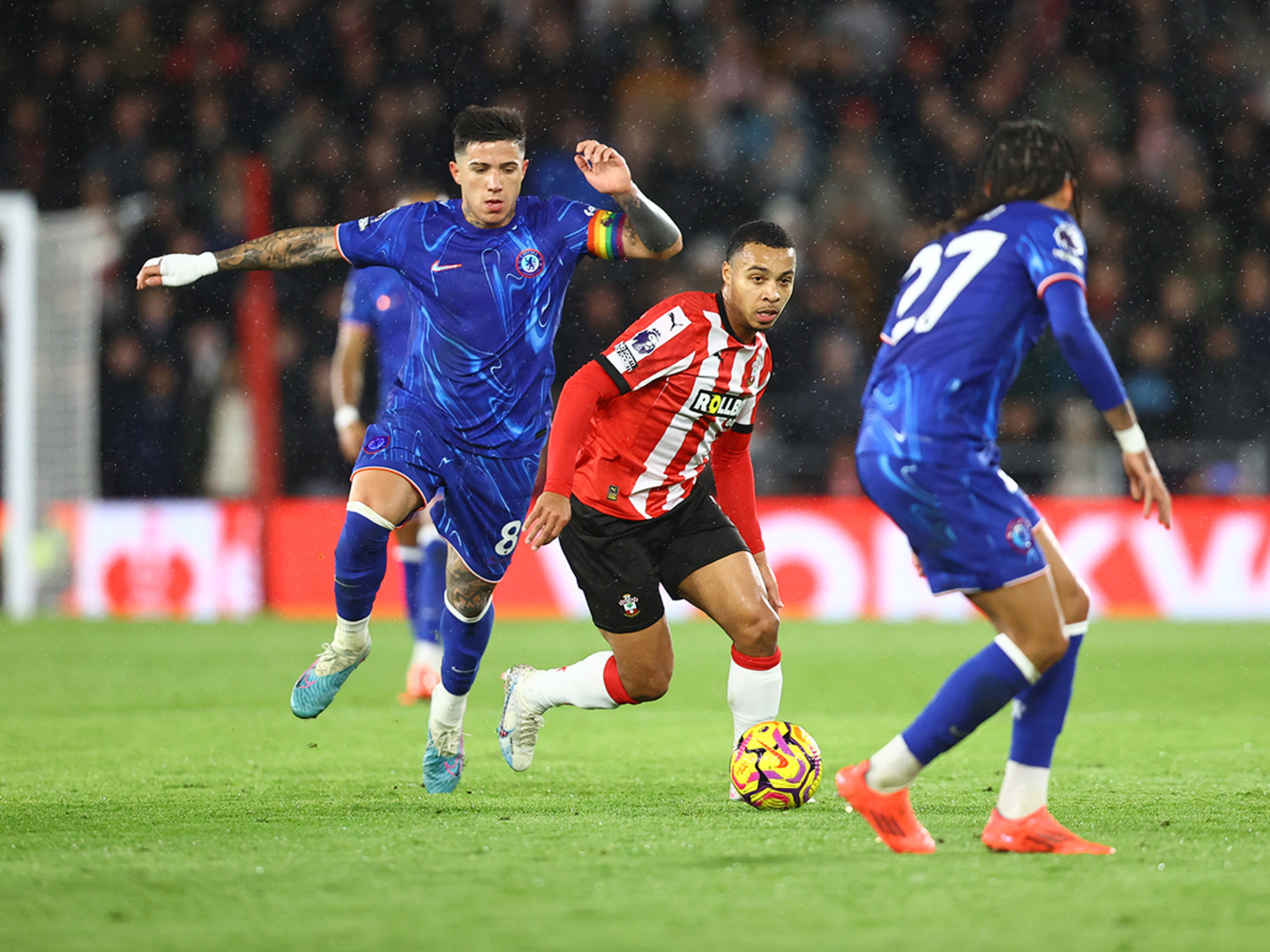 Live Matchday Images/2024-25/20241204 Southampton vs Chelsea/AY5I8703_u5xzuv