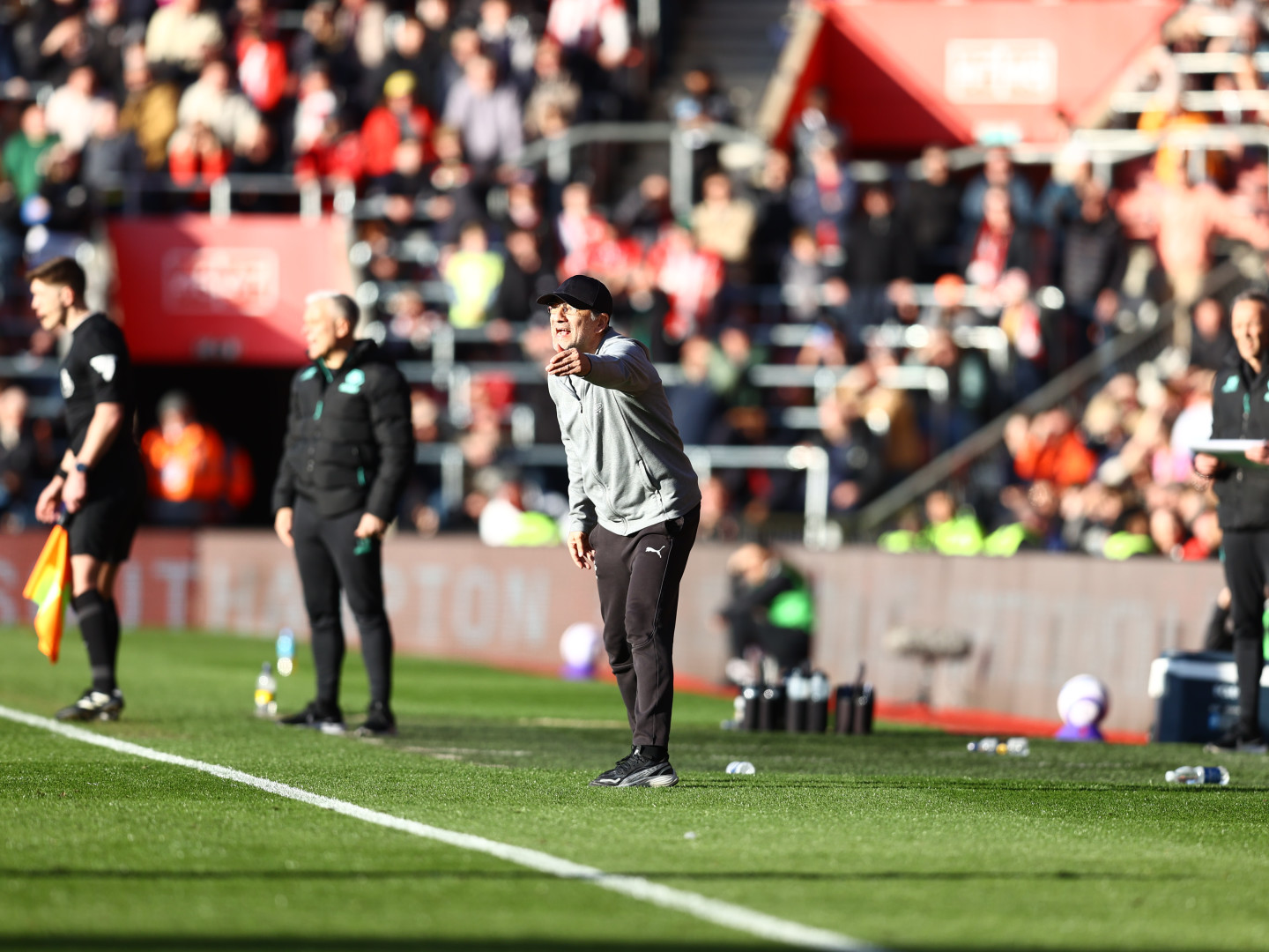 Live Matchday Images/2024-25/20250315 Southampton vs Wolves/IMG_9143_zqdspn