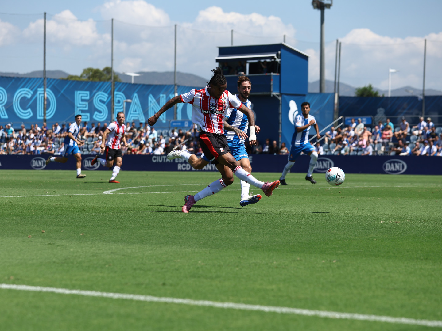 Live Matchday Images/2025-26/20250726 RCD Espanyol vs Southampton/106A4244_uxkjri