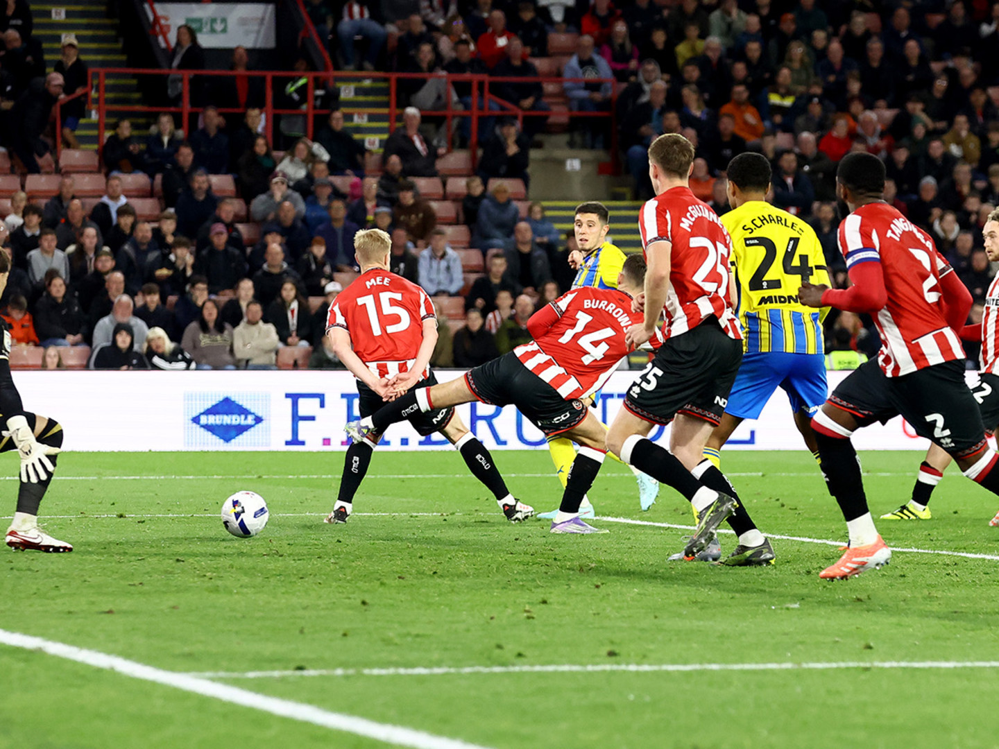 Live Matchday Images/2025-26/20250930 Sheffield United vs Southampton/106A0312_gdg3UNZT_20250930090522_mxyads