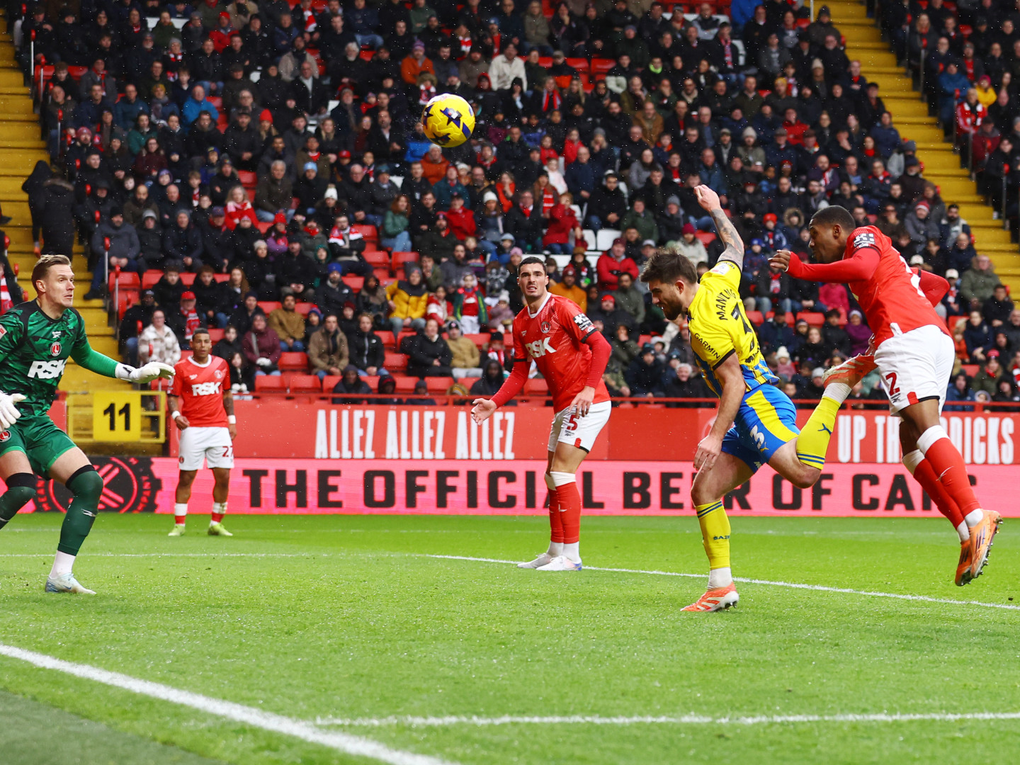 Live Matchday Images/2025-26/20251122 Charlton Athletic vs Southampton/106A9858_AALIEXMq_20251122012523_oawqtc