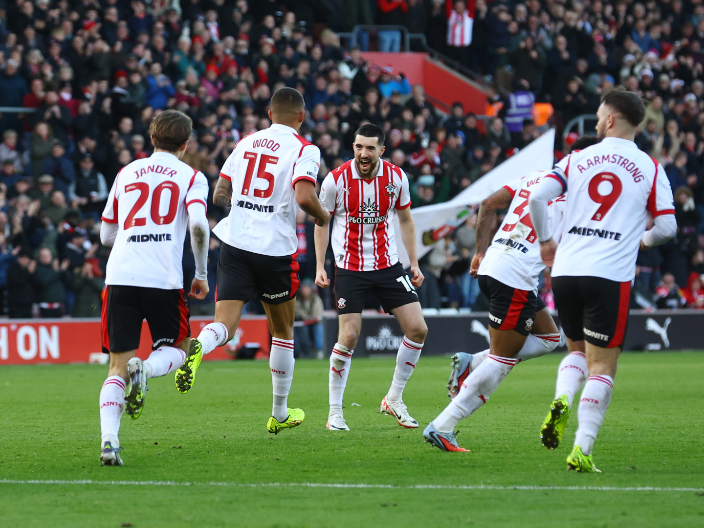 Live Matchday Images/2025-26/20251220 Southampton vs Coventry/106A8947_MP89xnf6_20251220015124_cifbwx