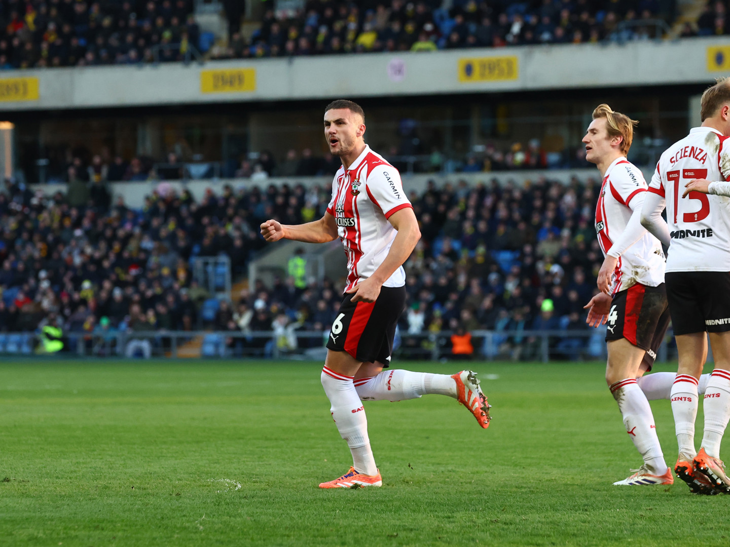 Live Matchday Images/2025-26/20251226 Oxford United vs Southampton/106A2892_RFY0T7Lz_20251226033704_acnnbz
