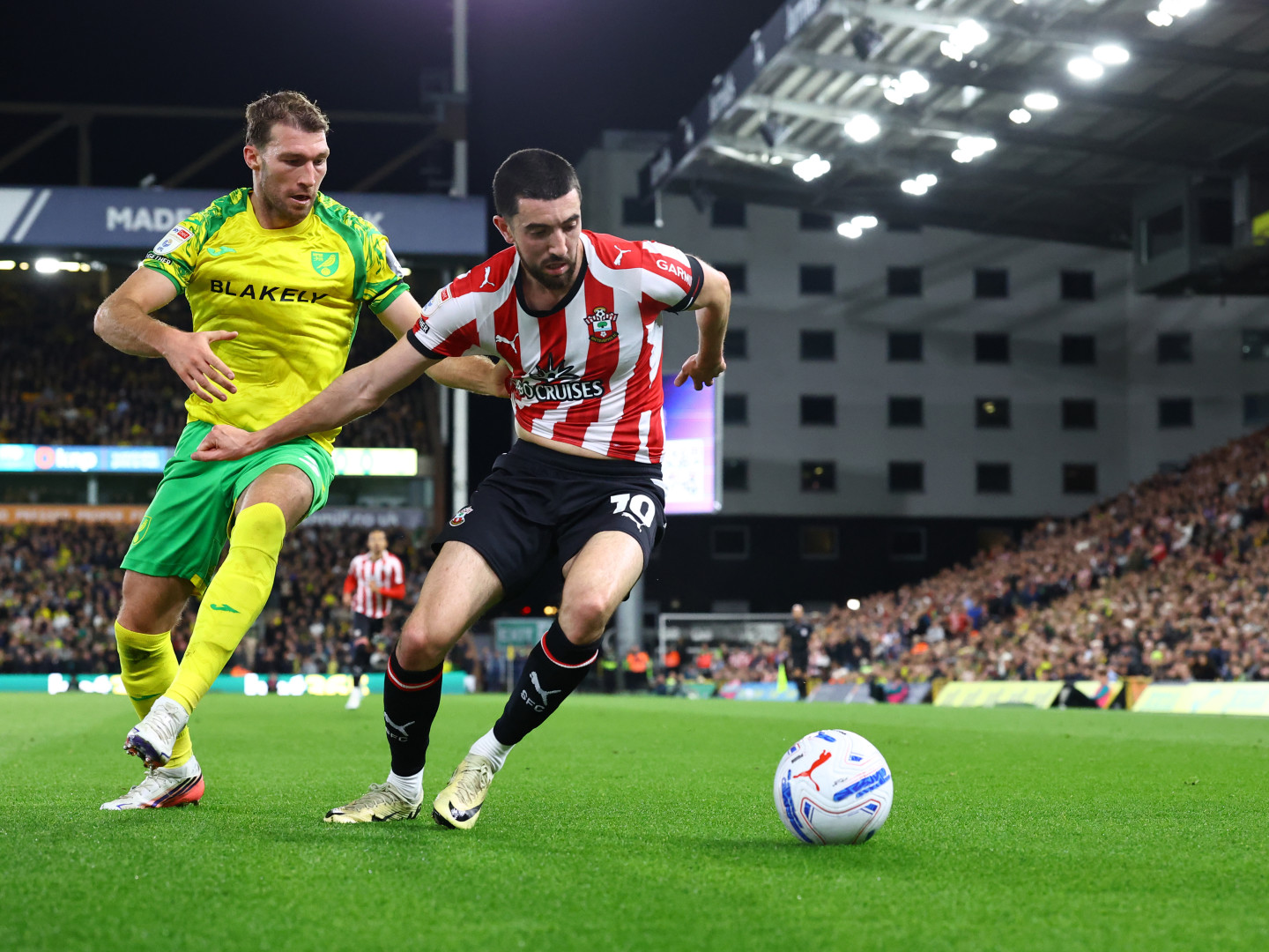 Live Matchday Images/2026-27/20261014 Norwich City vs Southampton/106A9239_UQbjllim_20261014082933_wvgid8
