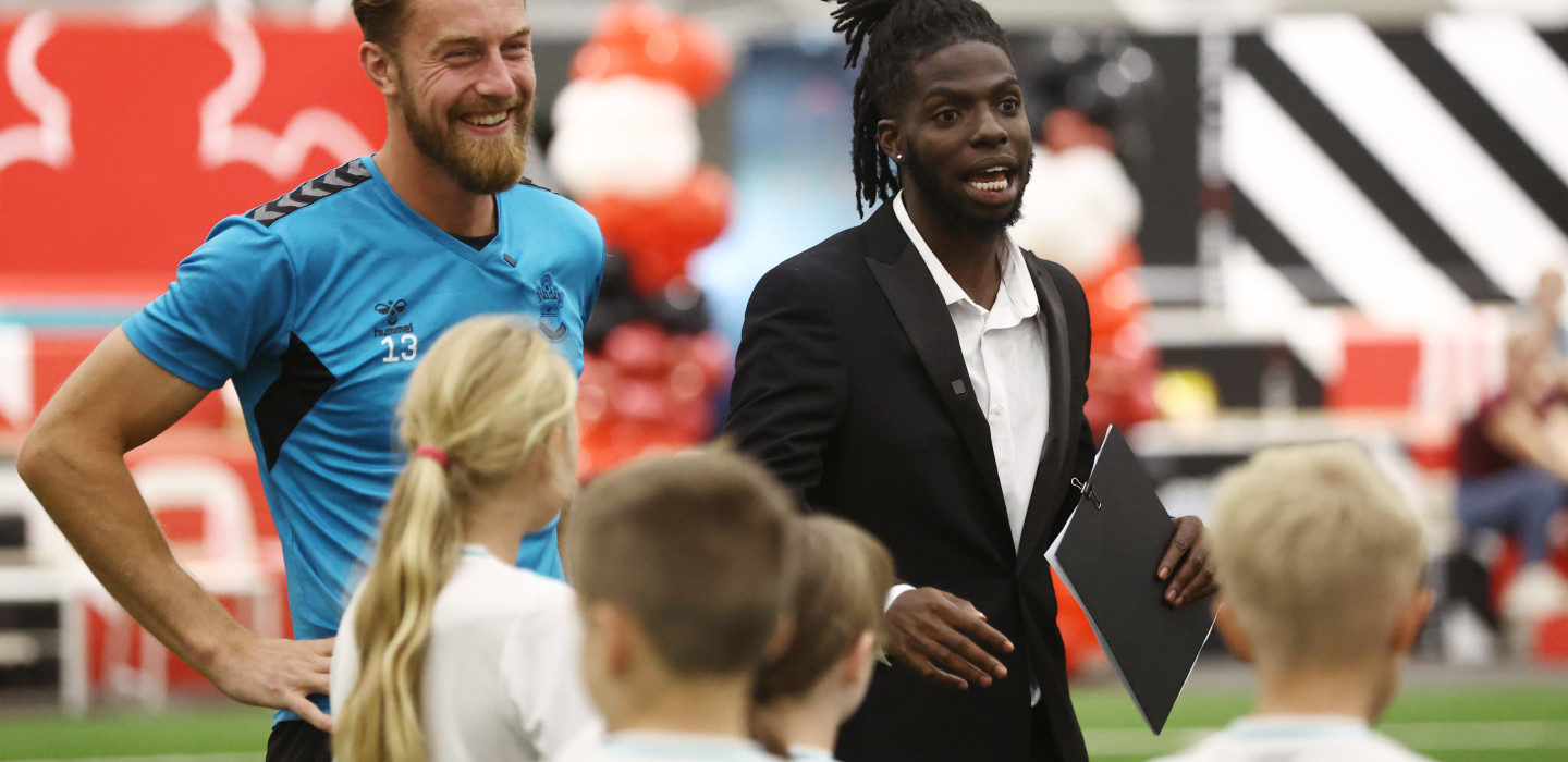 2023-24/Marketing/Saints Club/20230925_JuniorFans_013_dkgxx6