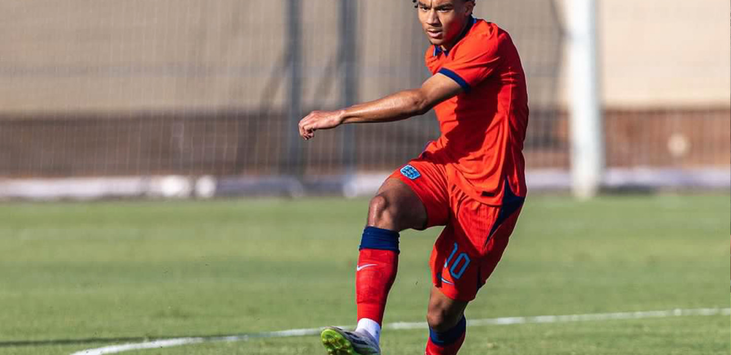 2023-24/Other/International/Kamari_Doyle_England_wide_zu0l6s