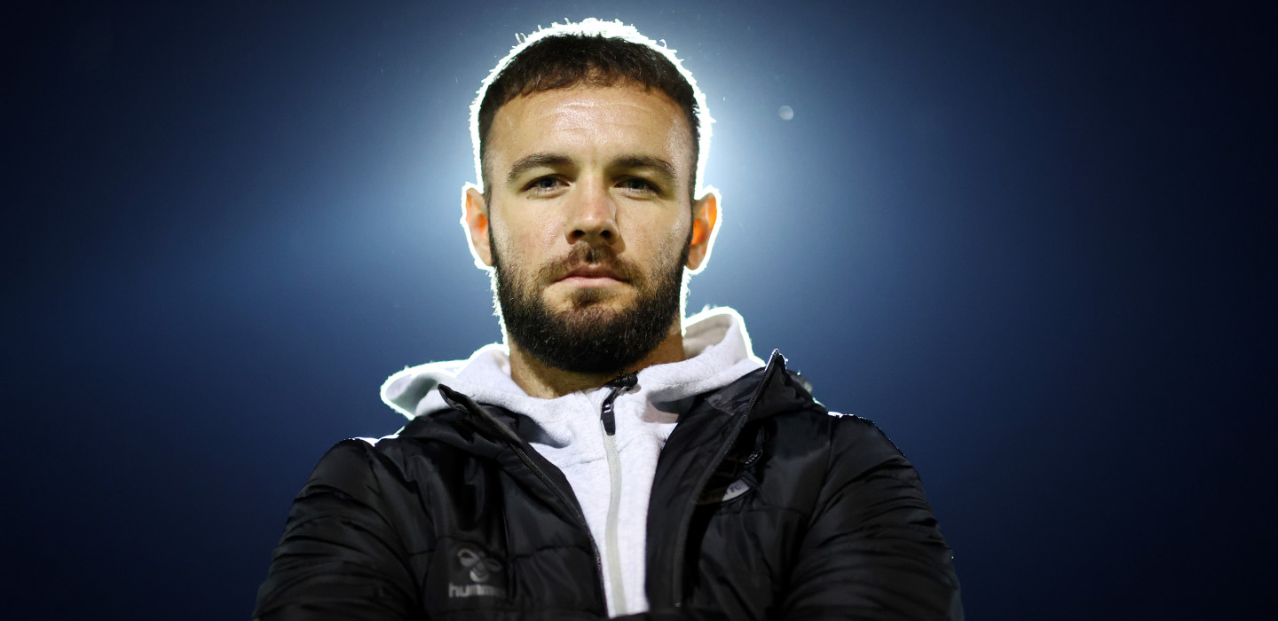 2023-24/Player Features/Adam Armstrong/20231016_AdamArmstrong_School_027_gblmig