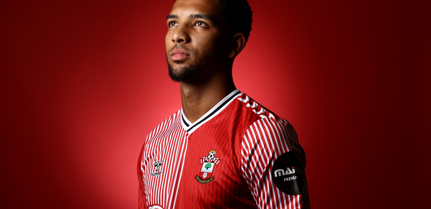 2023-24/Signings/Mason Holgate/20230825_MasonHolgate_033_cb27xl