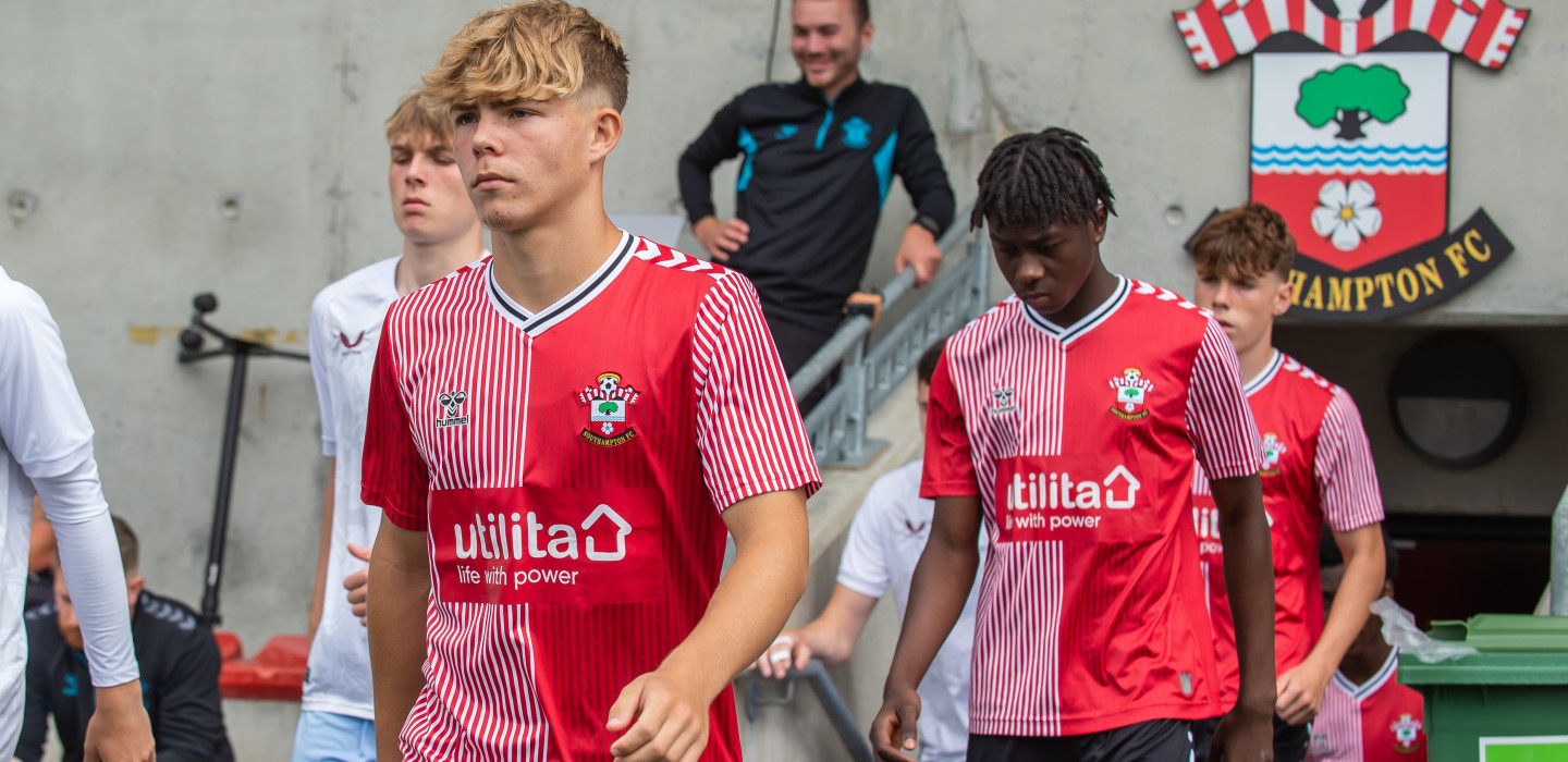 2023-24/U18s/Matchdays/20231908 Southampton vs Aston Villa/D4S_5404_txhkqy