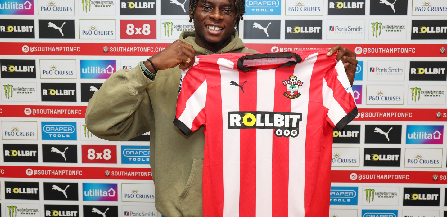 2024-25/Signings/Lesley Ugochukwu/Lesley_Ugochukwu_Signing0019A_yphenx