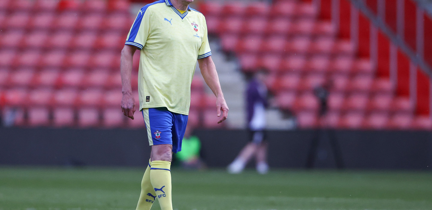 2025-26/Early Doors/Legends0432A_brv59w