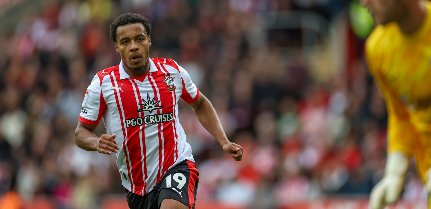 2025-26/Matchdays/20250914 Southampton vs Portsmouth/CM_Southampton_v_Portsmouth_089_diz9jl