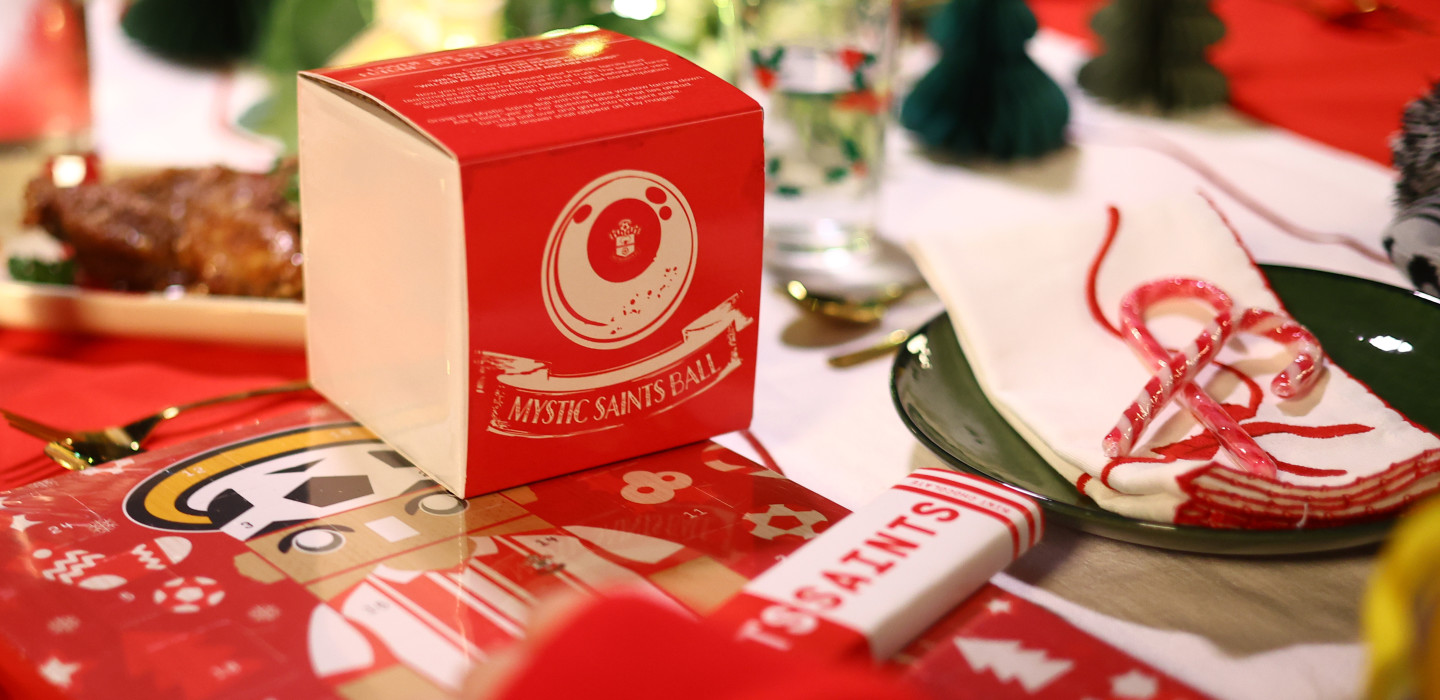 2025-26/Miscellaneous/20251112_XmasRetailShoot_192_rqfkjp