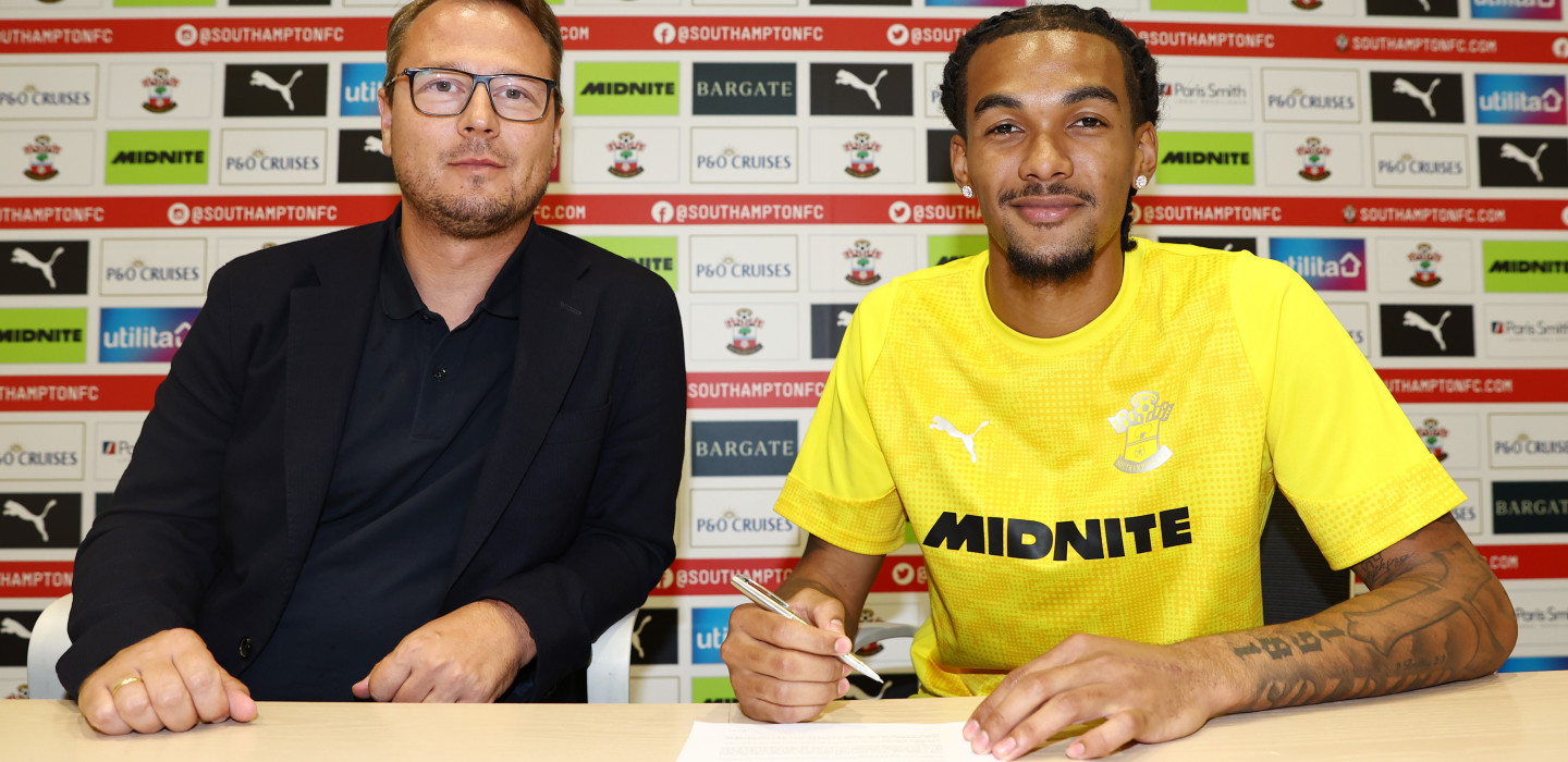 2025-26/Signings/Damion Downs/20250708_Damion_Downs_039_qiudoc