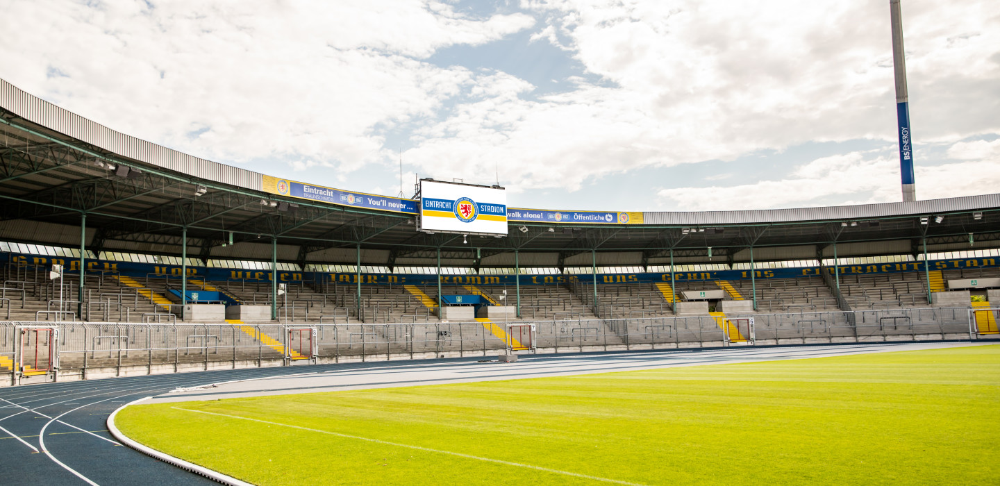 2026-27/Miscellaneous/Eintracht-Stadion_pregen