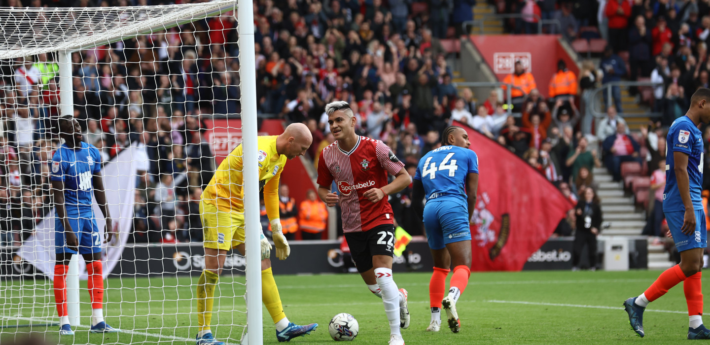 Live Matchday Images/2023-24/20231028 Southampton vs Birmingham/106A1136_bjiywj