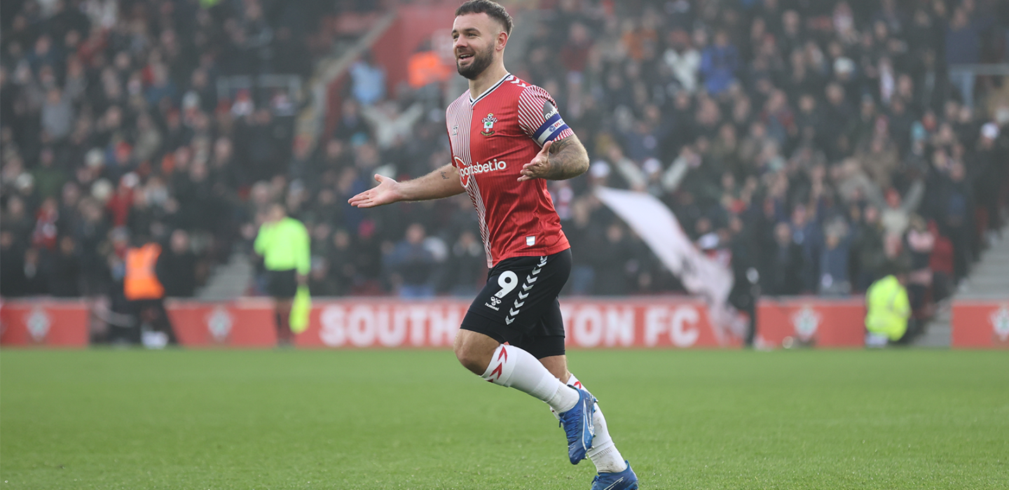 Live Matchday Images/2023-24/20231202 Southampton vs Cardiff City/A78I5610_mvdbro