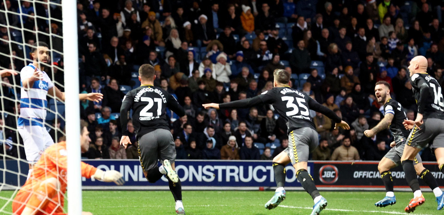 Live Matchday Images/2023-24/20231223 QPR vs Southampton/106A9864_df171aec-0aad-4e10-bcab-e6d2c71be1d9_20231223034814_vbzfhn