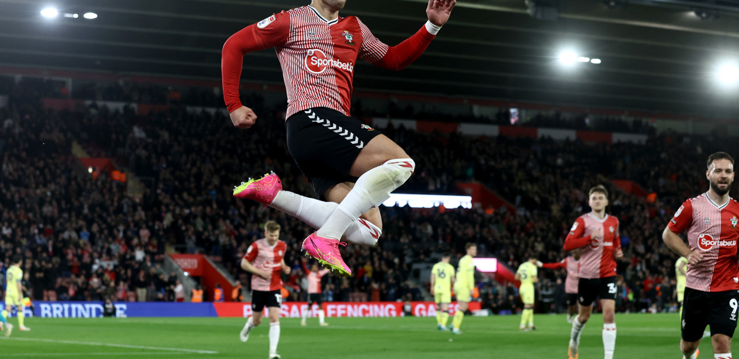 Live Matchday Images/2023-24/20240416 Southampton vs Preston/106A6588_d52af4ec-c11e-4af2-b1fd-ca62b4acf34d_20240416085238_rxuipx