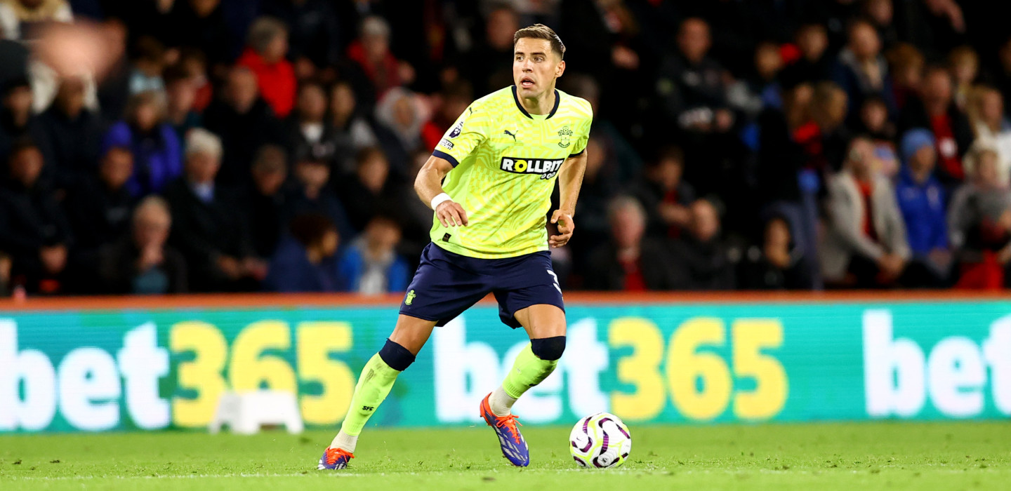 Live Matchday Images/2024-25/20240930 Bournemouth vs Southampton/AY5I8086_86e32c66-0cc8-4a41-b320-ec0a6af9700f_20240930093549_rw6ayh