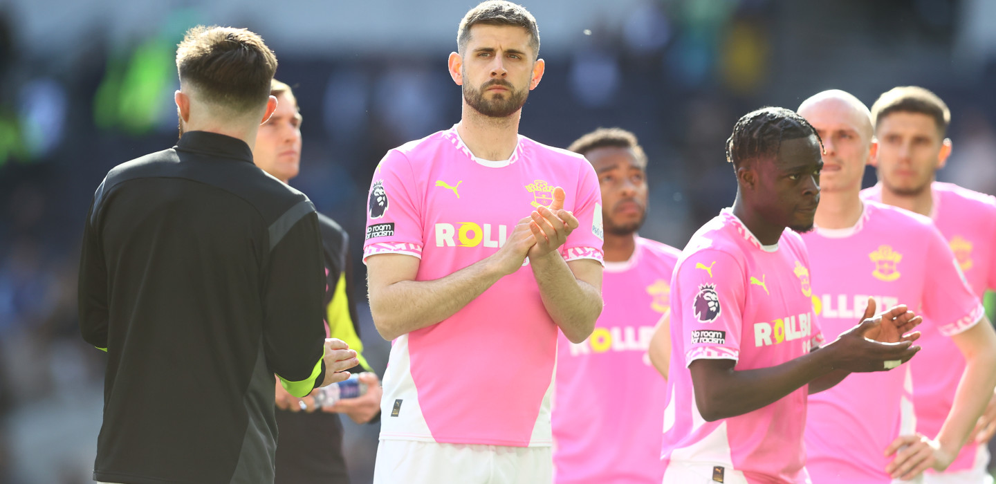 Live Matchday Images/2024-25/20250406 Tottenham Hotspur vs Southampton/IMG_8106_mdur2h